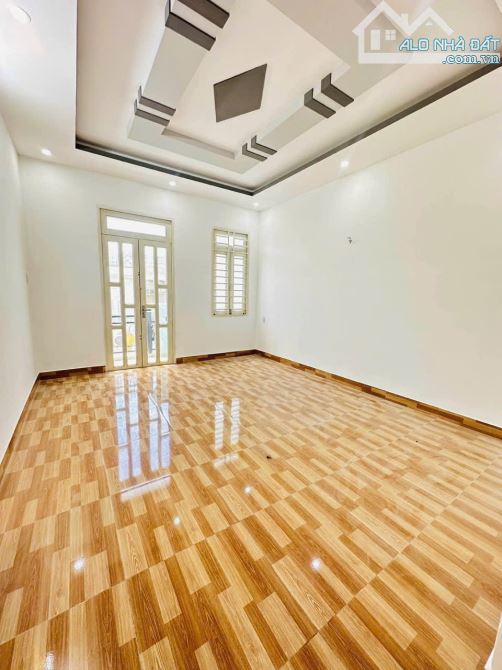😱 QUÁ ĐẸP LÊ VĂN QUỚI.  80M2 - NHÀ 4 TẦNG ĐÚC. HẺM Ô TÔ - NHỈNH 6 T.Ỷ  🌹 Sổ A4 vuông - c - 4