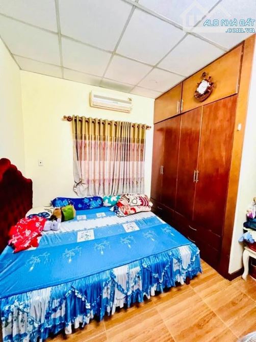 BÁN NHÀ 2 TẦNG 52M² NGANG 5 - HẺM Ô TÔ GẦN AEON TÂN PHÚ – 5.5 TỶ TL - 4