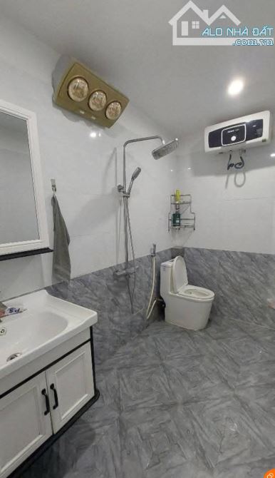 Bán nhà Nguyễn Tường Loan, An Dương, Lê Chân, Hải Phòng. 4 tầng, 55m2, 5,35 tỷ. Ngang 4,7m - 4