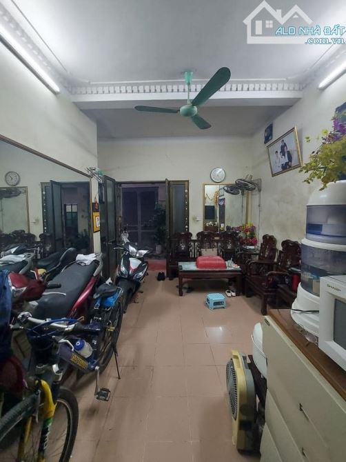 SIÊU PHẨM TÔ HIẾN THÀNH- NHÀ 4 TẦNG GẦN VINCOM- GIÁ CHỈ 8 TỶ. - 4