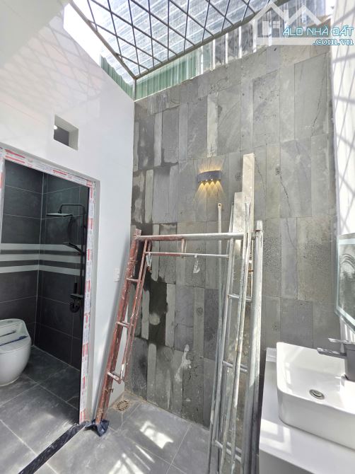 Bán nhà 1 trệt 2 lầu Hoàn Công, p.Bình Chuẩn, Tp.Thuận An chỉ 4,6 tỷ TL M6504 - 4