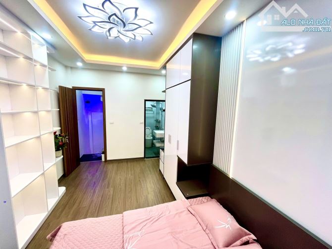 Bán nhà phân lô Phan Đình Giót 24m² x 5T full nội thất ngõ thông ô tô 6.45 tỷ - 4