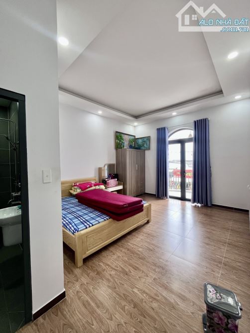 BÁN nhà 🏘2T mặt tiền Hiệp Thành - hiện đại - QUẬN 12.  ⛔(5,3*17) giá 6.2 tỷ. Khu sầm uất, - 4
