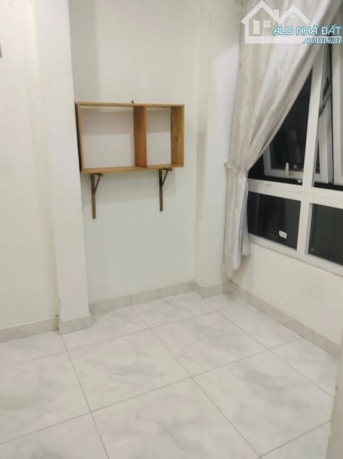 NHÀ 2,5 TẦNG KIỆT LÊ ĐỘ – FULL NỘI THẤT – GẦN BIỂN - CHỈ 3 TỶ X - 4