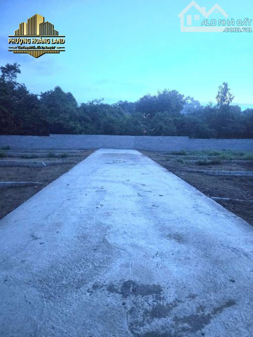 RA HÀNG 2 LÔ ĐẤT ĐẸP – HƯNG LỘC, PHƯỜNG VINH LỘC 63,6m2 ĐÔNG NAM ĐƯỜNG 4m - 3
