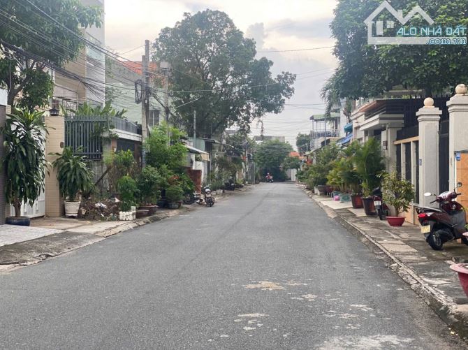 Bán nhà 1 trệt 1 lầu khu Cư Xá Tỉnh Đội, Tân Phong, Biên Hòa, 104m2, giá 4 tỷ 950 - 5