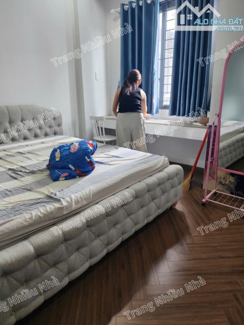 NHÀ 2 LẦU HXH TRẦN XUÂN SOẠN, P. TÂN HƯNG, QUẬN 7–4.6x14m-3 PN .CHỈ 5 TỶ 4 - 5