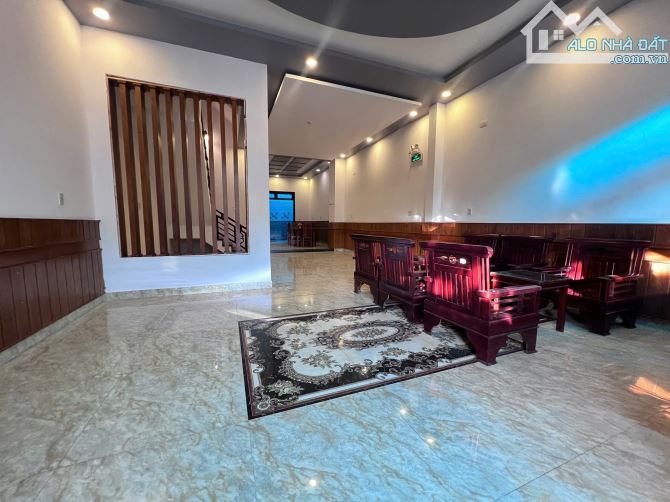 bán nhà 3 tầng, 10 phòng ngủ, dòng tiền 30tr/tháng, đường 30m, khu đô thị vĩnh điềm trung - 5