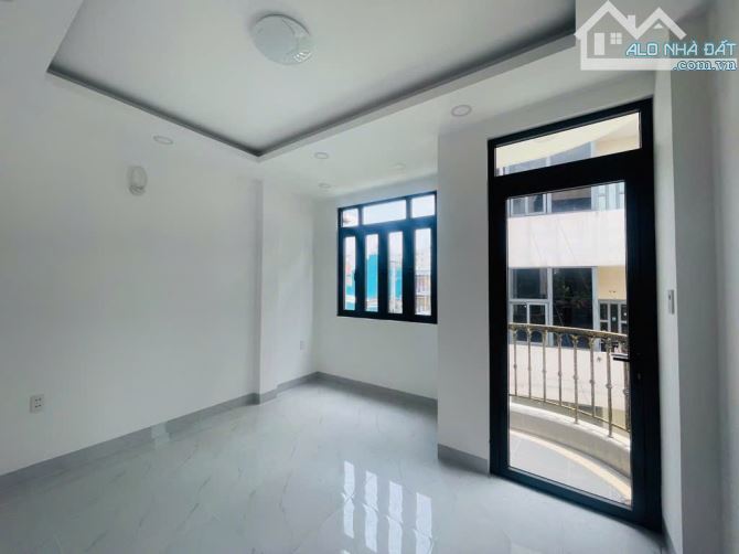 HIẾM! 50m² NHÀ MỚI 4 TẦNG XE HƠI TRONG NHÀ LÊ QUANG ĐỊNH SÁT CHỢ BÀ CHIỂU-5PN CHỈ 9,2 TỶ - 5