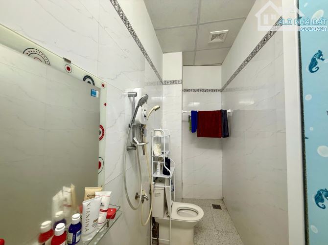 💥 Chủ nhà về Bắc cần bán lại căn nhà 2 tầng gần chợ Ga, Vĩnh Ngọc. Chỉ 3,2 tỷ TL DT 79mv - 5