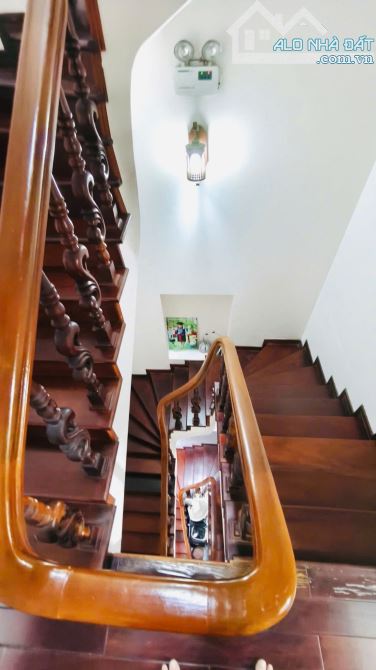PHÚ MỸ - 40M2 - 5 TẦNG - MT 4M - 15M RA Ô TÔ - BÃI GỬI XE - 10.8 TỶ - 5