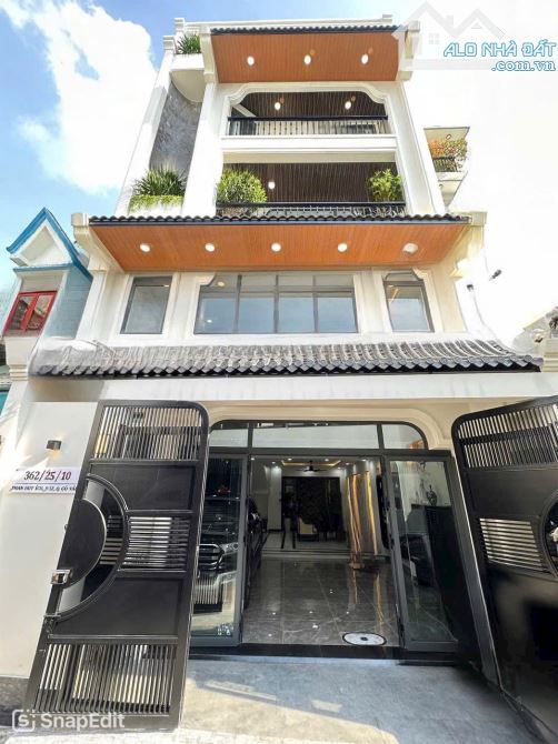 Gấp gấp nhà hẻm Hoàng Việt - cách mặt tiền 30m - 65m2 - 4.8x14m - 4 tầng - 4PN - 11 tỷ - 5
