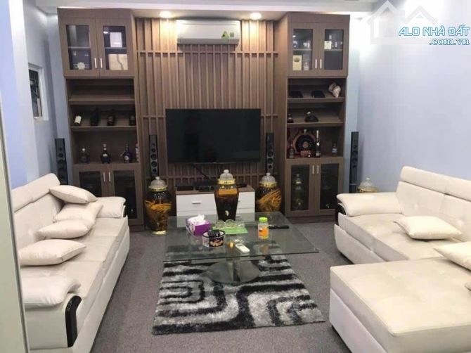 BÁN NHÀ ĐẸP 3 TẦNG , VIEW CÔNG VIÊN KHU ĐỆ NHẤT KHÁCH SẠN , GIÁ CHỈ 13.95 TỶ TL - 5