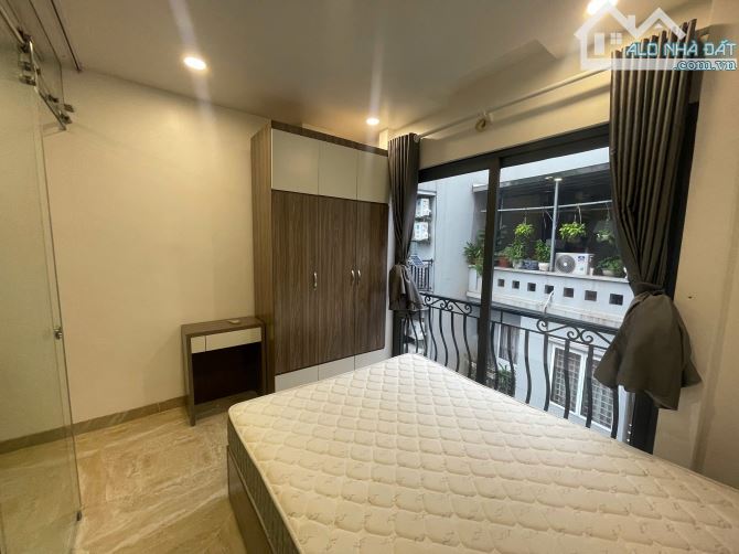 Cho Thuê CCMN 67 Đường Văn Cao Ba Đình 30-50m2 1N1K 2N1K Ban Công Thang Máy Full Nội Thất - 5