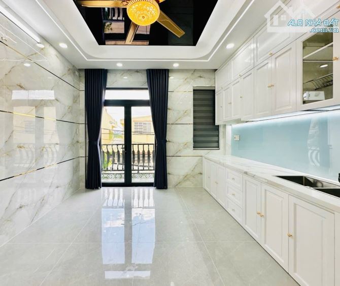🏡 NHÀ CẦN BÁN DIỆN TÍCH RỘNG, GIÁ RẺ CHỈ NHỈNH 6 TỶ - SỔ ĐẸP HOÀN CÔNG ĐỦ! 📍 Mã căn: NTK - 5
