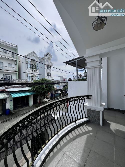 BÁN nhà 🏘2T mặt tiền Hiệp Thành - hiện đại - QUẬN 12.  ⛔(5,3*17) giá 6.2 tỷ. Khu sầm uất, - 5
