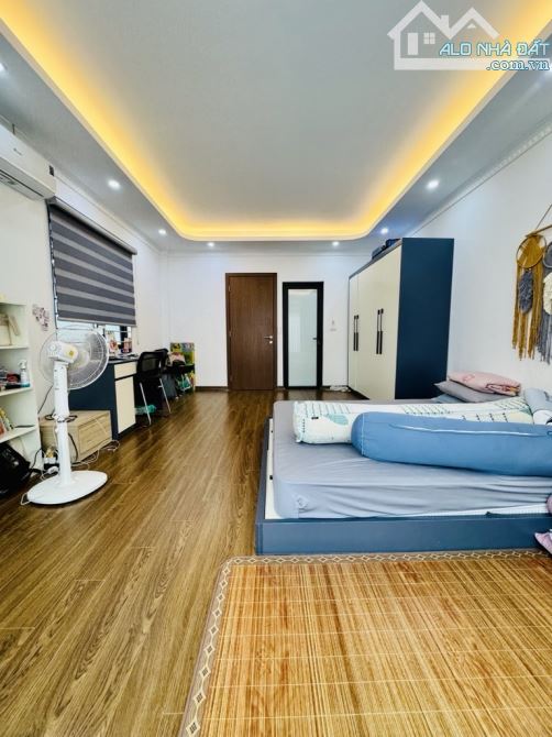 B.á.n nhà TAM TRINH 38m2 5tầng 8,45tỶ Gần phố, Lô góc, Nở Hậu nhà mới 99% full nội thất - 5
