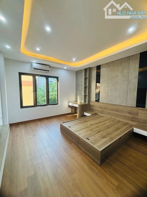 💥NGUYỄN VĂN CỪ- TT LONG BIÊN-52/m2x 6 TÂNG -MT 5m-NHA ĐẸP - THANG MÁY - FULL NỘI THẤT 🌹1 - 6