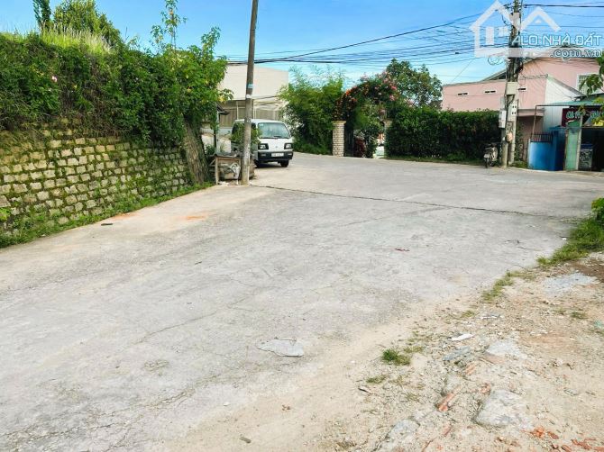 BÁN LÔ ĐẤT MAI HẮC ĐẾ, TRUNG TÂM P6 ĐÀ LẠT -Diện tích:162,88m - Toàn bộ thổ cư. (2 sổ riên - 6