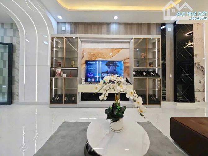 BÁN NHÀ ĐẸP HẺM 8M TRƯƠNG THỊ HOA,2 TẦNG, 80M2, GIÁ 6,4 TỶ - 6