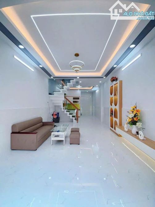 CẦN BÁN GẤP NHÀ HẺM 1/X ĐIỆN BIÊN PHỦ, P.17, Q.BÌNH THẠNH Tp.HCM GIÁ CHỈ 3 TỶ 400 Dt: 48m2 - 6
