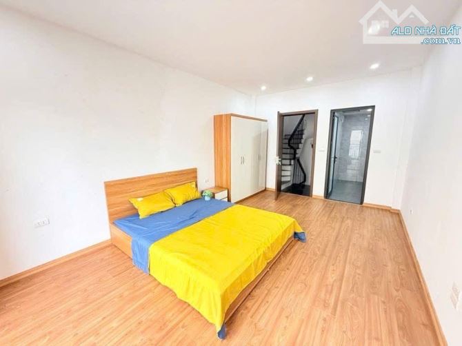 Bán nhà việt Hưng Long biên ô tô ngủ trong nhà - 6