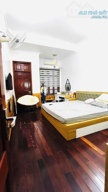 PHÚ MỸ - 40M2 - 5 TẦNG - MT 4M - 15M RA Ô TÔ - BÃI GỬI XE - 10.8 TỶ - 6