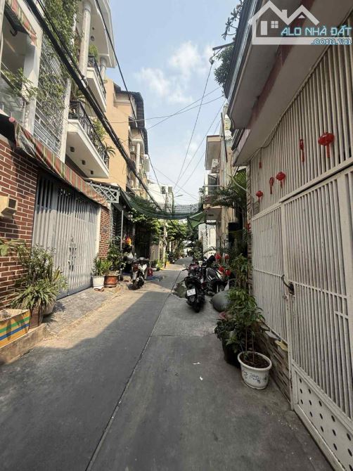 Quận 10,Trần Nhân Tôn,4,5mx8,5m,giá 5 tỷ - 6
