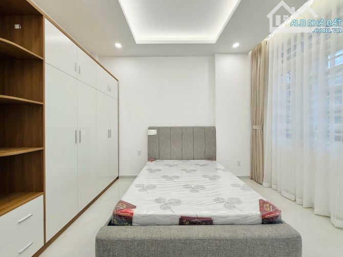 Chợ Thạch Đà - Gò Vấp - 47m2 - 3 Tầng - 5.45 tỷ - Hẻm Ô tô - Hoàn công - SHR - 7