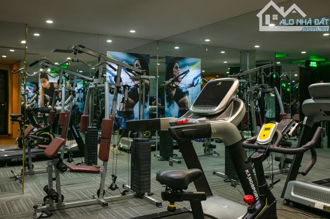 (Chủ vay NH 150 Tỷ) Bán khách sạn 4* Mặt Phố Mã Mây DT 360m2  x  MT 12m, Giá 310 Tỷ - 7