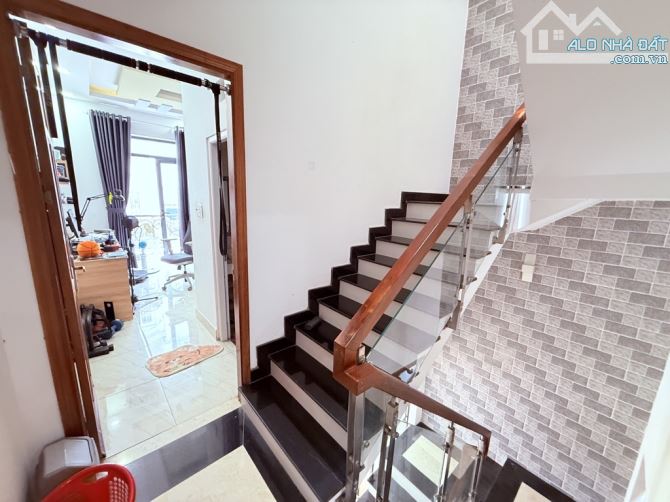 GIẢM 1 TỶ CÒN 7.8 TỶ TÒA NHÀ VIP 5 TẦNG- 54M2 - SÁT DREAM HOME PRESIDENT GÒ VẤP - 7