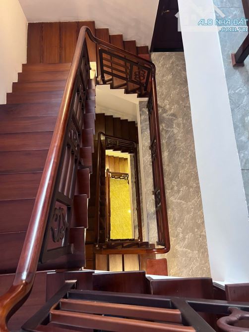 bán nhà 3 tầng, 10 phòng ngủ, dòng tiền 30tr/tháng, đường 30m, khu đô thị vĩnh điềm trung - 7