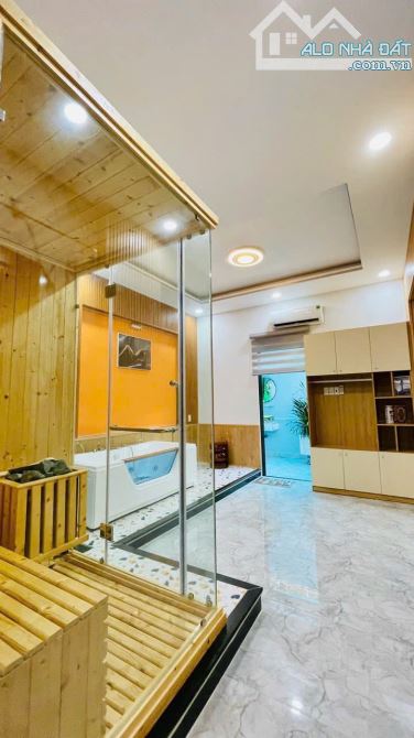 Bán Mặt tiền Hẻm 8m Thông, Gần chợ Tân Sơn, 4m x 17m, 4 Tầng, Có Thang Máy, 12 Tỷ x - 7