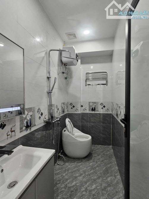 Nhà bán phố Trần Hữu Tước- Đống Đa- nhà mới tinh 38m - 7 tầng - thang máy xịn - 7