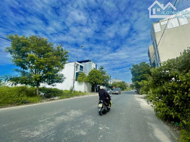 Hàng Hiếm Nam Việt Á - Nhà 3 Tầng Đoàn Khuê - Ngũ Hành Sơn - Đường 10m5 - DT 100m. - 7