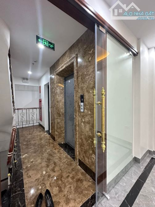 9 tầng thang máy Mặt Phố Nguyễn Chánh, lô góc, có hầm, thông sàn, PCCC, 65m2. Giá 51 tỷ - 7