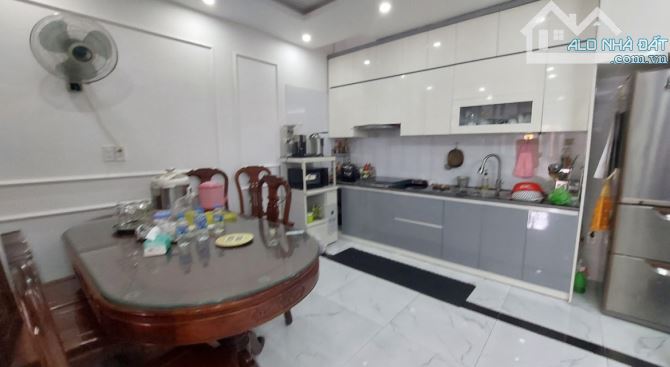 Bán nhà Nguyễn Tường Loan, An Dương, Lê Chân, chỉ 5.35tỷ - 7