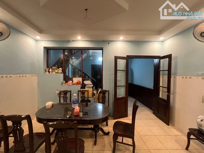 🔥 BÁN NHÀ ĐỘI CẤN - BA ĐÌNH - 74M - 21 TỶ - Ô TÔ ĐỖ CỬA, VÀO NHÀ - 20M RA MẶT PHỐ - 7