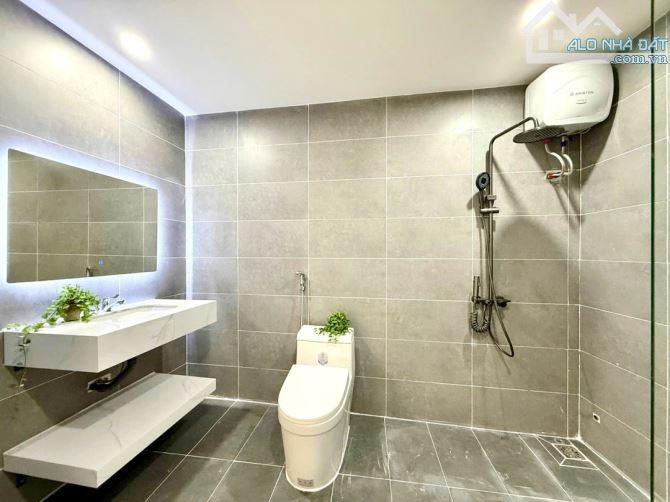 NHÀ 2 TẦNG KIỆT HẢI PHÒNG - NGAY GIỮA LÒNG TP - FULL NỘI THẤT - CHỈ 3TY XXX - 7