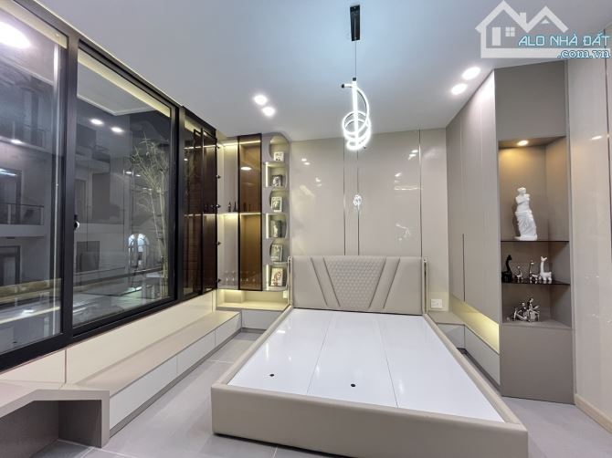 QUẬN TÂN PHÚ _ 🐲MẶT TIỀN NỘI BỘ 10M 🔥5 TẦNG MỚI CỨNG _ THANG MÁY - 9.5 TỶ - 8