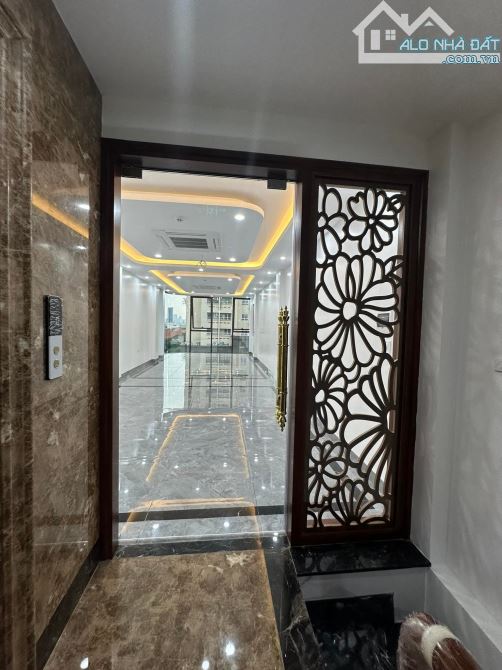 9 tầng thang máy Mặt Phố Nguyễn Chánh, lô góc, có hầm, thông sàn, PCCC, 65m2. Giá 51 tỷ - 8