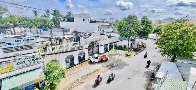 - NHÀ MỚI 1 TRỆT 2 LẦU ĐƯỜNG LÊ BÌNH- P. CÁI RĂNG.  - Diện tích: 4m x 10m = 40m2, DT xây d - 8
