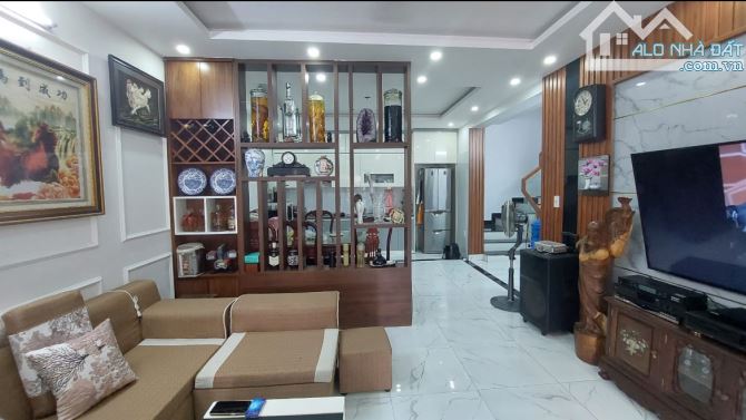 Bán nhà Nguyễn Tường Loan, An Dương, Lê Chân, chỉ 5.35tỷ - 8