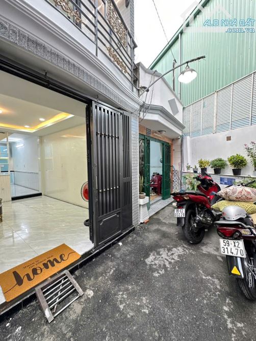 BÁN NHÀ---GIÁ: 3.93TỶ-- Đ.PHẠM VĂN CHIÊU, P14,GÒ VẤP - 8