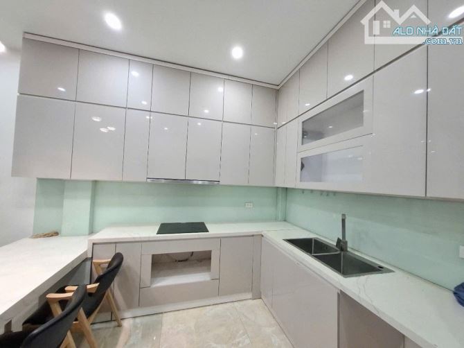 DÂN XÂY LÊ ĐỨC THỌ - ÔTÔ - NGÕ THÔNG - FULL ĐỒ - 40M² - 5 TẦNG - 9 TỶ (DTL6933) - 8