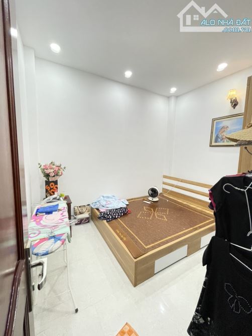 CHỦ LẠI HẠ GIÁ THÊM B.Á.N NHÀ LÊ ĐỨC THỌ - KHU BÀN CỜ - Ô TÔ TỚI CỬA NHÀ - NHÀ MỚI CỨNG - 8