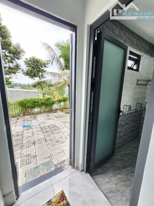 Bán nhà Hoàn Công 1 trệt 2 lầu P.Tân Bình, TP.Dĩ An chỉ 4 tỷ 6 TL M7566 - 8