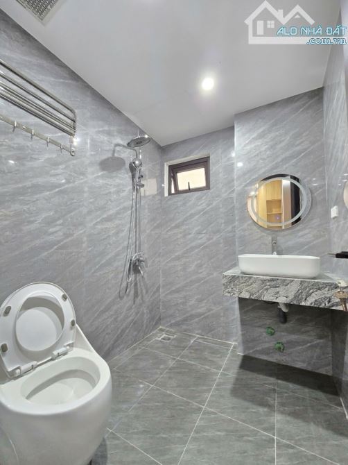 🌟 NHÀ MỚI – THANG MÁY – Ô TÔ ĐỖ CỔNG – FULL NỘI THẤT CAO CẤP – VỀ Ở NGAY 🌟  🏡 Thông tin - 8