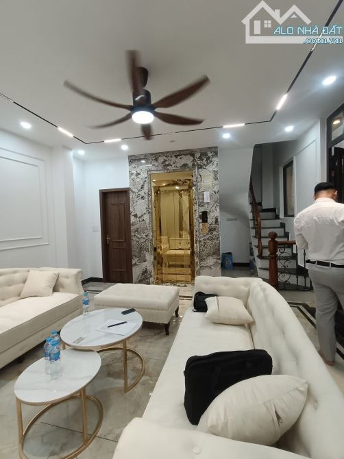 BÁN CĂN NHÀ SIÊU ĐẸP Ở PHỐ MINH KHAI HÀ NỘI VỚI GIÁ 9.85tỷ - 9