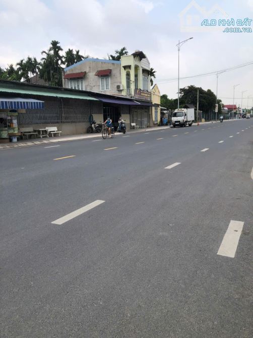 BÌNH NHÂM LÁI THIÊU NHÀ 2 TẦNG HOÀN CÔNG ĐƯỜNG 5 M DT 81 M2 GIÁ 3,3 TỶ - 9